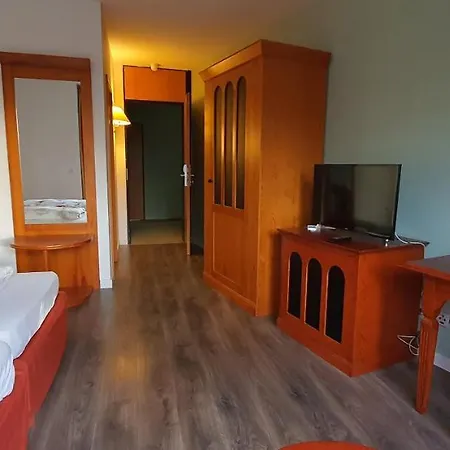 Flörsheimer Hof Hotel 3*