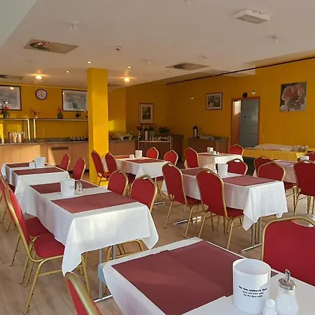 Hotel Flörsheimer Hof 3*