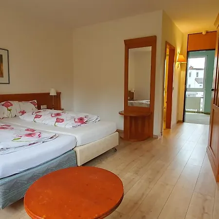 Flörsheimer Hof Hotel 3*