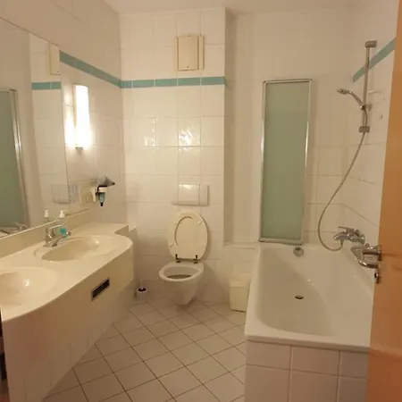 Floersheimer Hof 3*