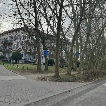 Floersheimer Hof 3*