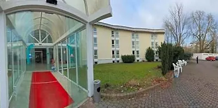 Отель Floersheimer Hof 3*