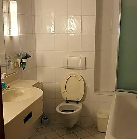 Floersheimer Hof 3*