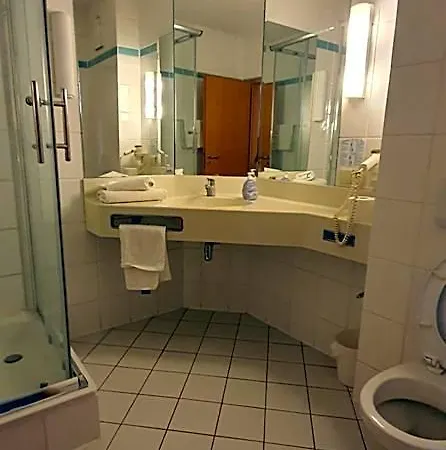 Отель Floersheimer Hof 3*