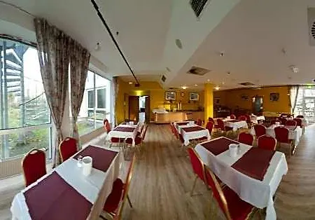 Отель Floersheimer Hof 3*
